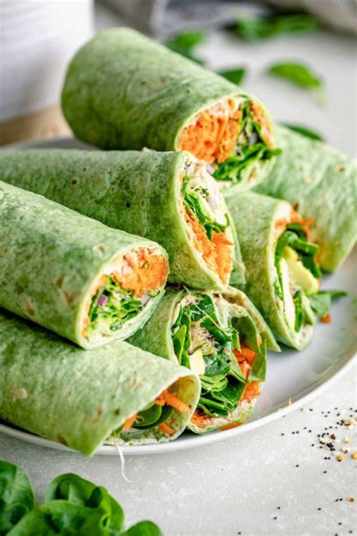 Are spinach wraps better than bread?