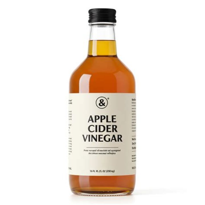 Can I use distilled vinegar instead of apple cider vinegar?