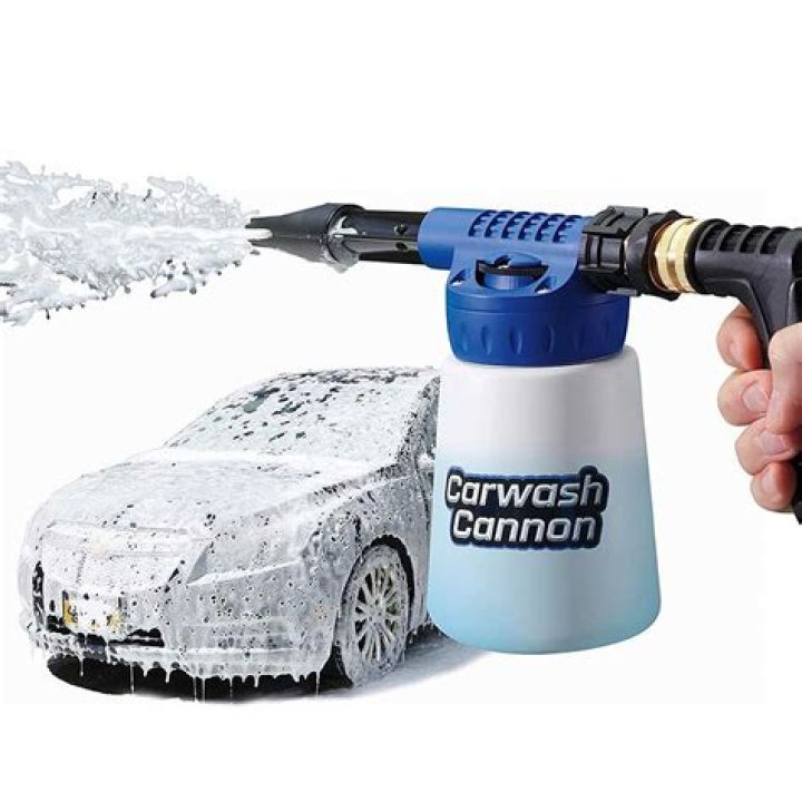 Is dish soap good for washing cars?